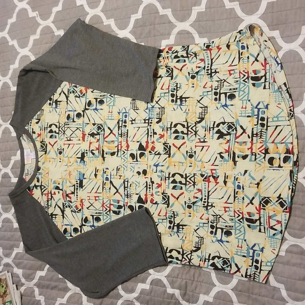 LulaRoe size L 3/4 sleeves like new